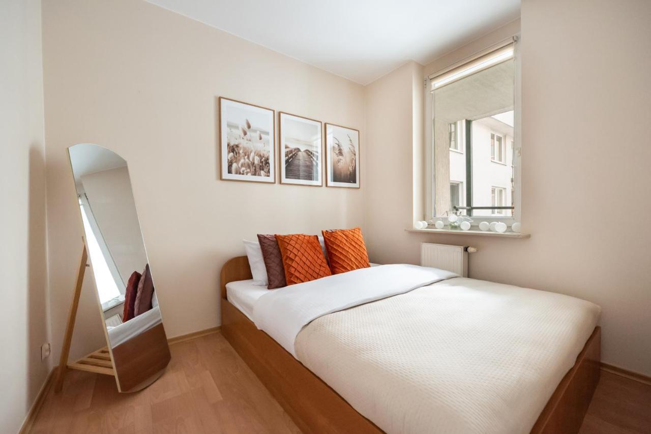 Praga Sulejkowska Comfort Apartment Warsawa Bagian luar foto